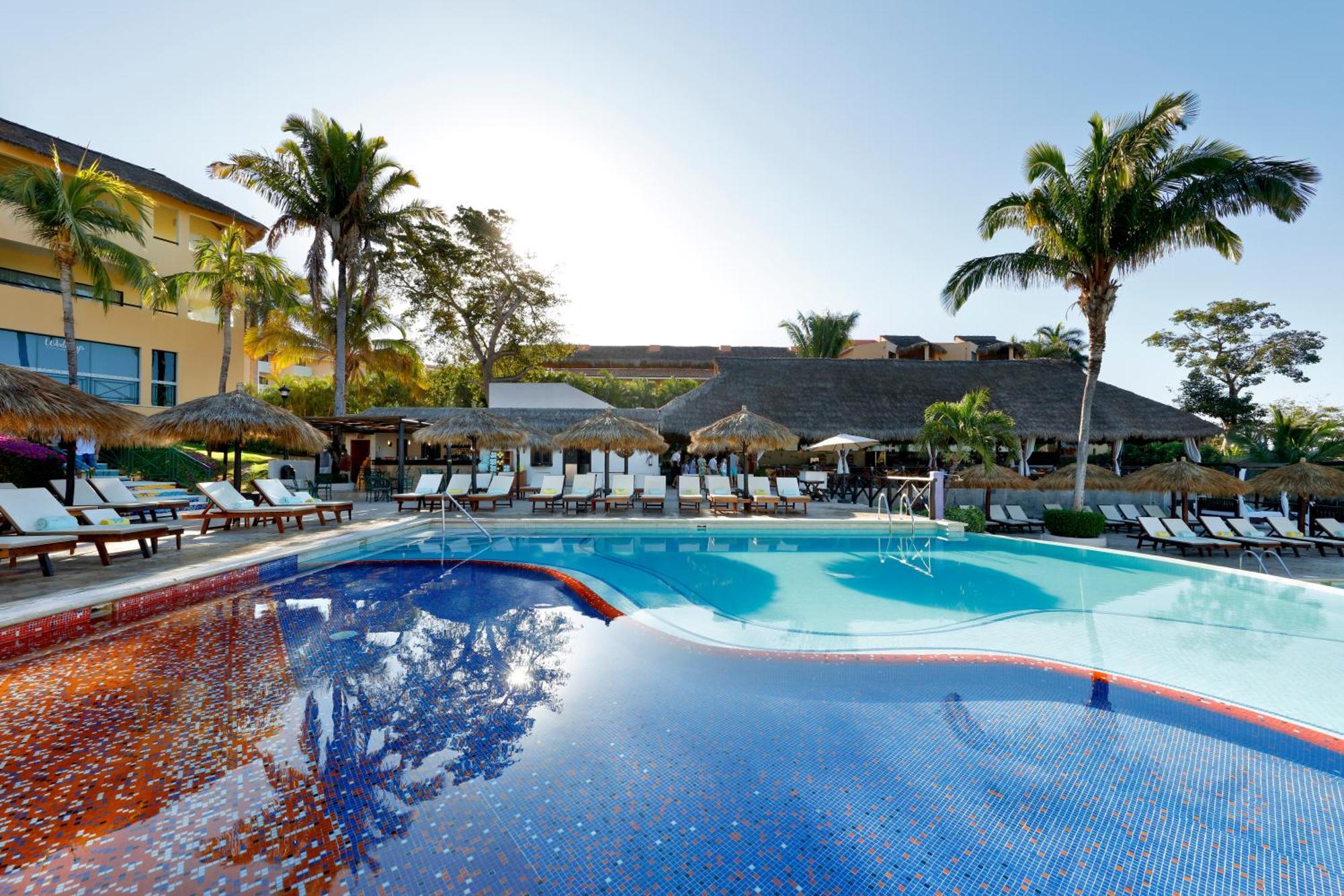 Family Selection At Grand Palladium Vallarta Resort & Spa プンタ・ミタ エクステリア 写真