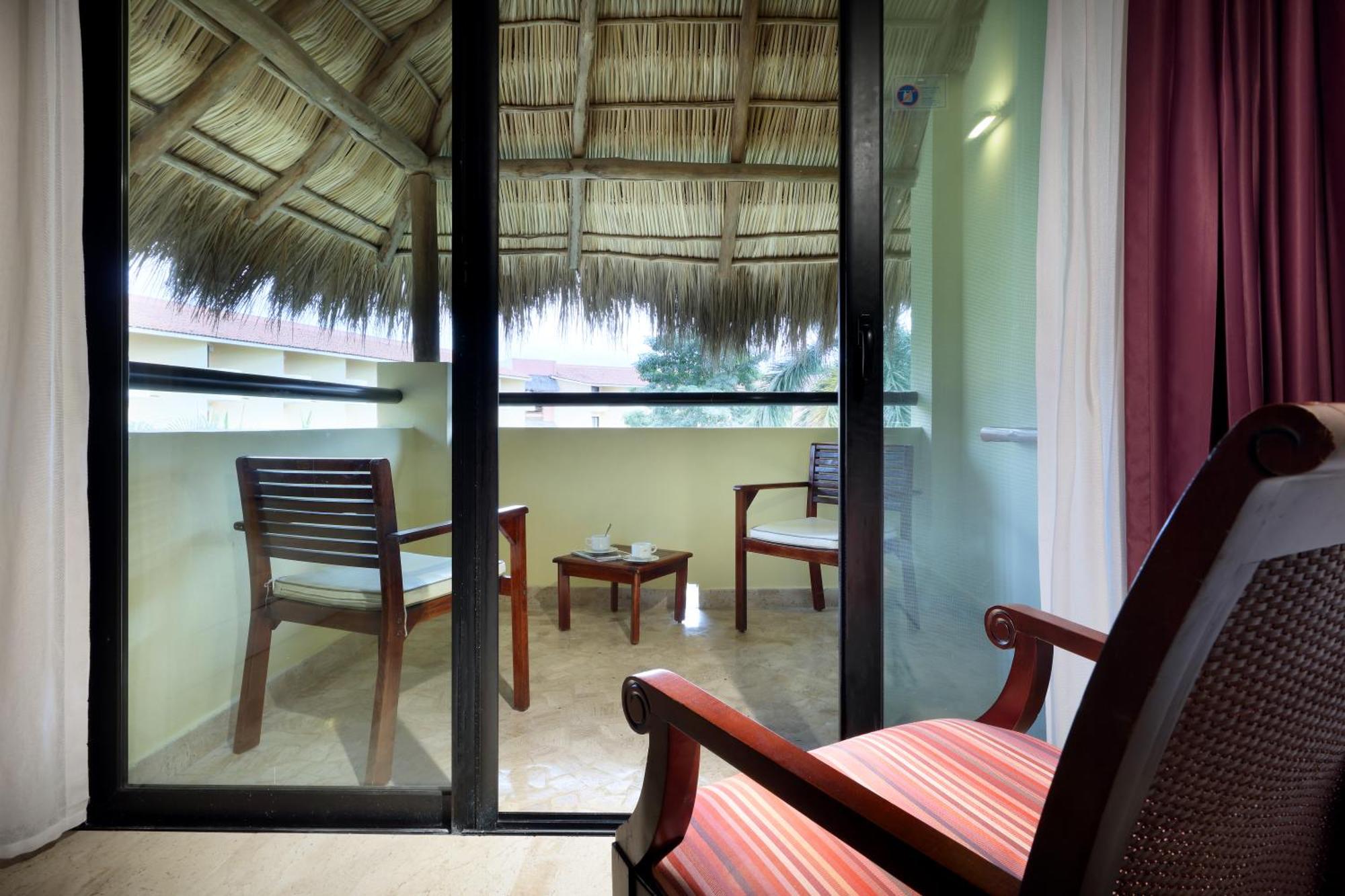 Family Selection At Grand Palladium Vallarta Resort & Spa プンタ・ミタ エクステリア 写真
