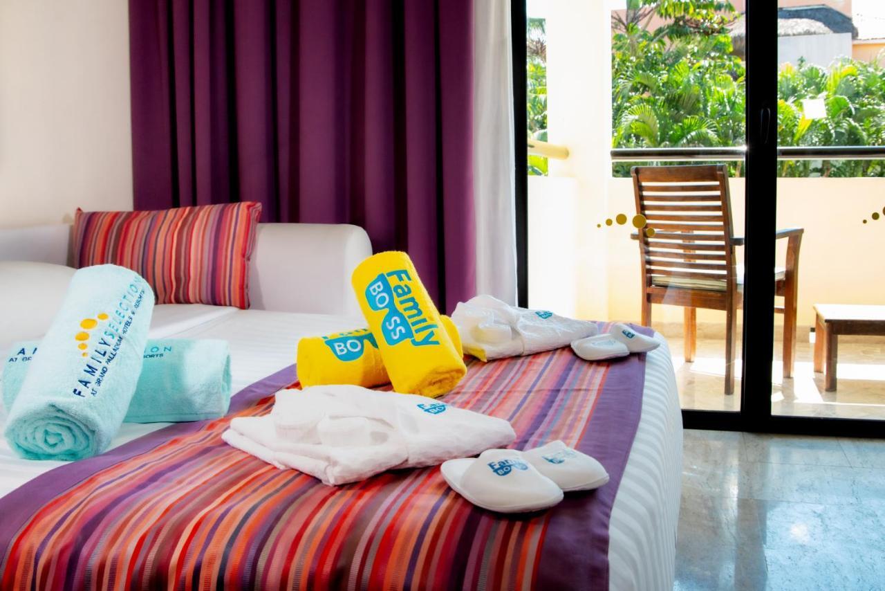 Family Selection At Grand Palladium Vallarta Resort & Spa プンタ・ミタ エクステリア 写真